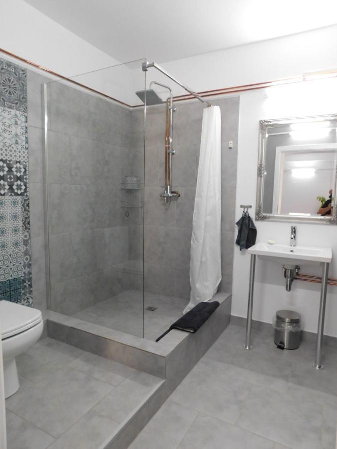 Mountain Vista Suites Зэрнешти Экстерьер фото