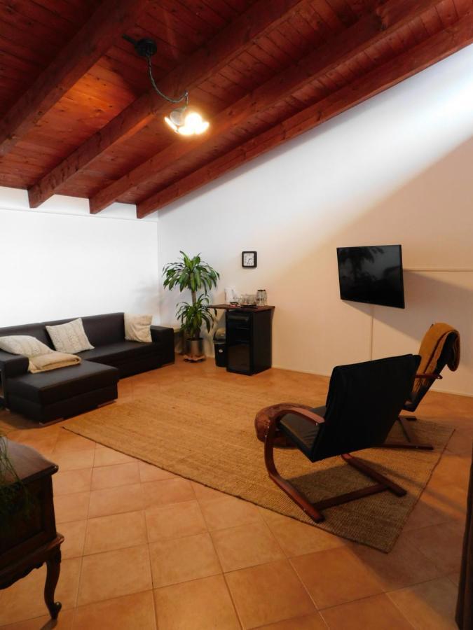 Mountain Vista Suites Зэрнешти Экстерьер фото