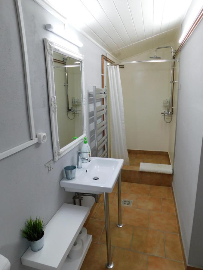Mountain Vista Suites Зэрнешти Экстерьер фото